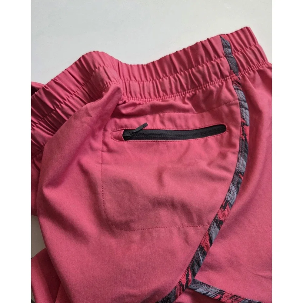 The North Face Running Active‎ Shorts Pink Coral Mesh Zipper Pocket Women's L